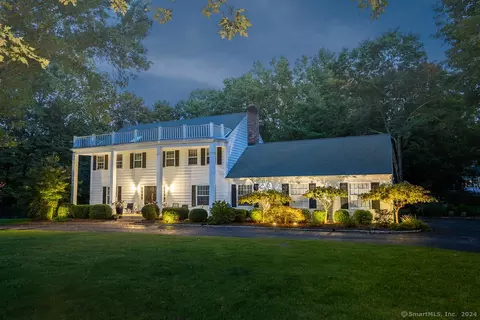 4 Country Rd, Westport, CT 06880