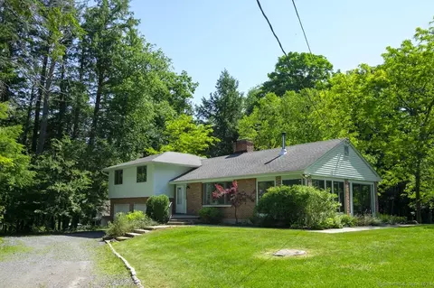 88 Preston Ln, Salisbury, CT 06068