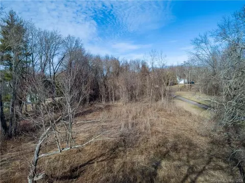 106 Spencer St, Suffield, CT 06078