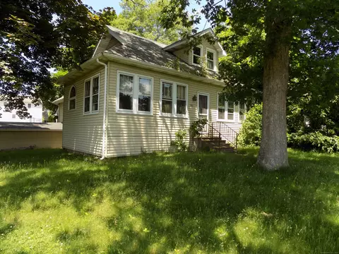 846 Terryville Ave, Bristol, CT 06010