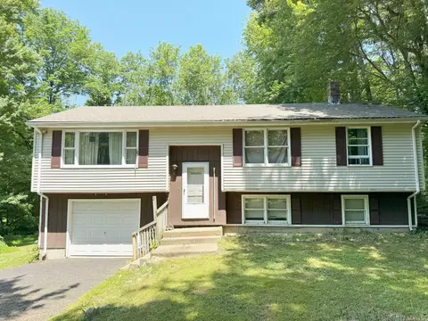 2 Green Acres Rd, Stafford Springs, CT 06076