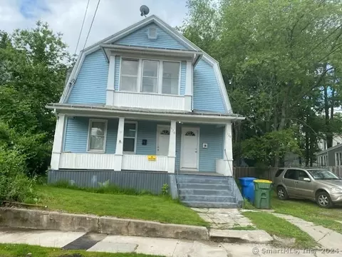 130 Lockhart Ave, Waterbury, CT 06705