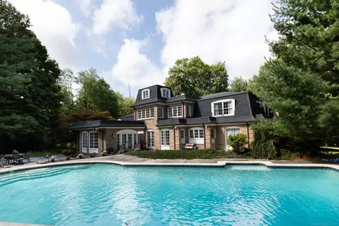 122 Northridge Dr, Middlebury, CT 06762