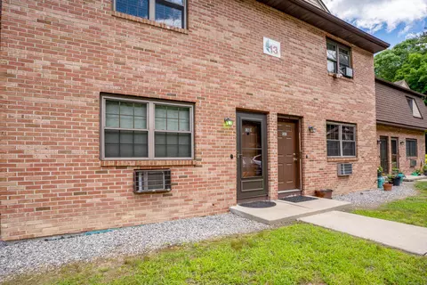 143 Pine Hill Rd #13D, Thomaston, CT 06787