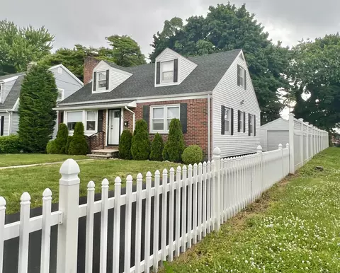 78 Lenox Ave, Stamford, CT 06906