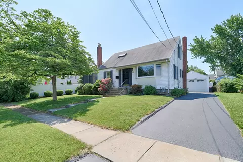 135 Ash St, Stratford, CT 06615