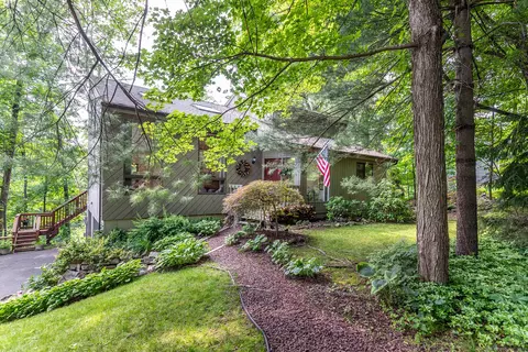 5 Princeton Ln, New Fairfield, CT 06812