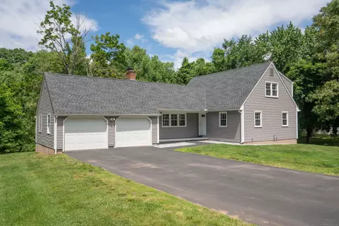 40 Graham Rd, East Windsor, CT 06016