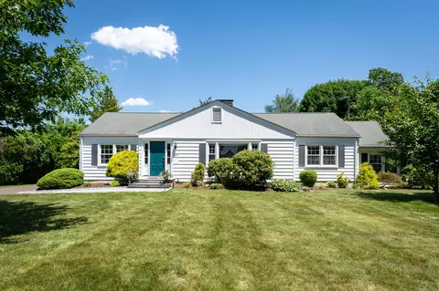 8 Belfor Rd, Norwalk, CT 06850