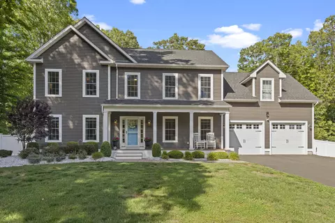 205 Maple Ave, North Haven, CT 06473