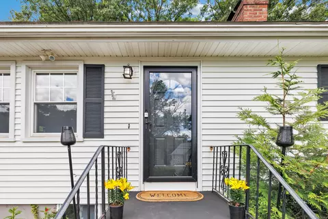 133 Church St, West Haven, CT 06516