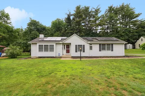 103 Artisan St, Bristol, CT 06010