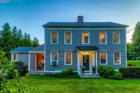 74 Old Hawleyville Rd, Bethel, CT 06801