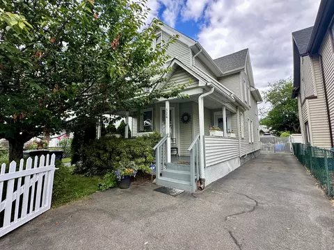 326 Colorado Ave, Bridgeport, CT 06605