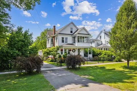 517 N Main St, Suffield, CT 06078 | 15 Photos - Movoto