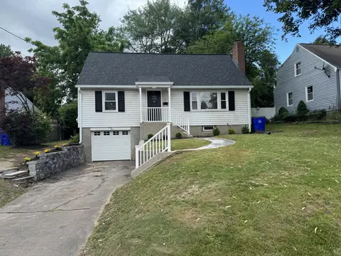 35 Randal Ave, West Hartford, CT 06110