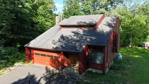 12 Edwards Dr, Oxford, CT 06478