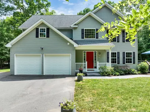 411 Wooster St, Naugatuck, CT 06770