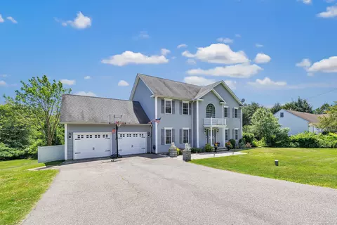 26 Derby Neck Rd, Derby, CT 06418
