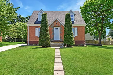 68 W Prospect St, West Haven, CT 06516
