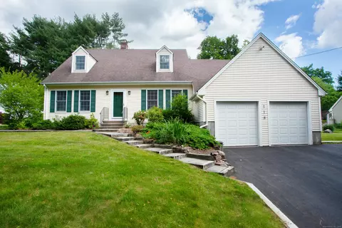 118 Plank Hill Rd, Simsbury, CT 06070