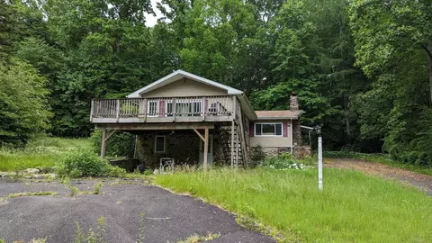 266 Ball Pond Rd, New Fairfield, CT 06812