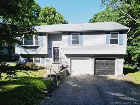 15 Highland Ave, Meriden, CT 06451