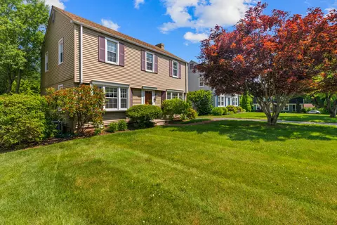 29 Marion Ave, Hamden, CT 06518