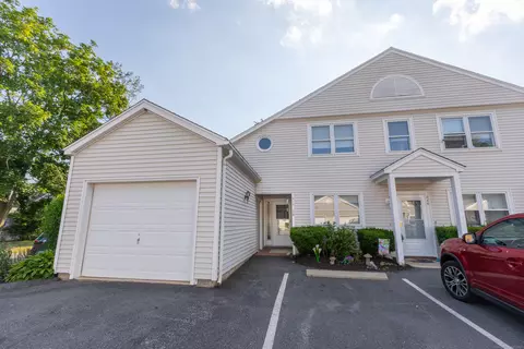 699 S Main St #319, Torrington, CT 06790