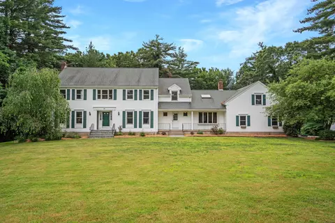 75 Lexington Rd, Avon, CT 06001