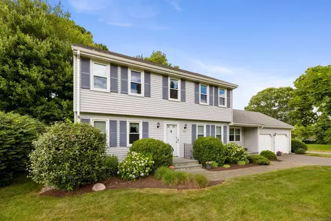 101 Barrington Way, Glastonbury, CT 06033