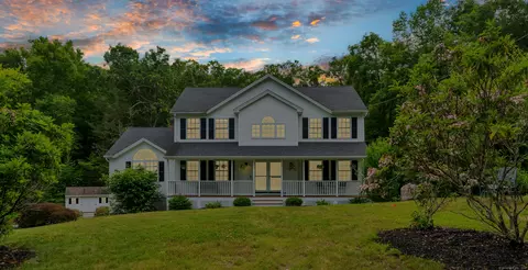 1164 Georges Hill Rd, Southbury, CT 06488