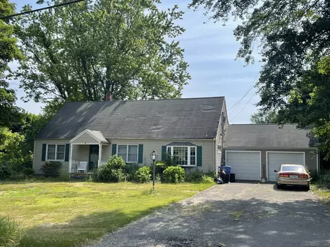 78 Hurd Ave, Monroe, CT 06468