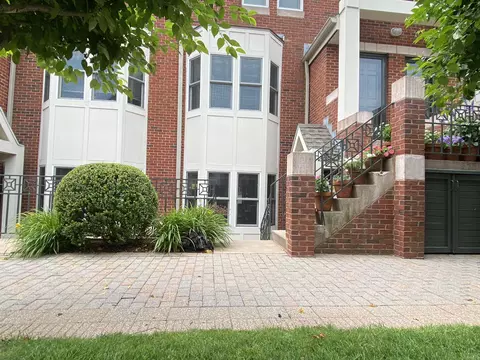 95 Audubon St #5, New Haven, CT 06510