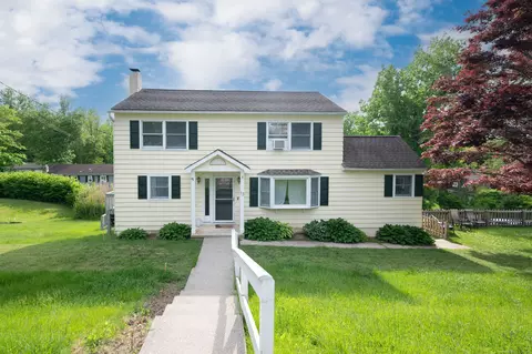 13 Lillian Ave, New Fairfield, CT 06812