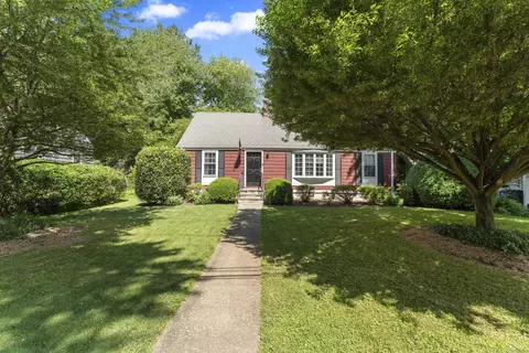 147 Westford Dr, Fairfield, CT 06890