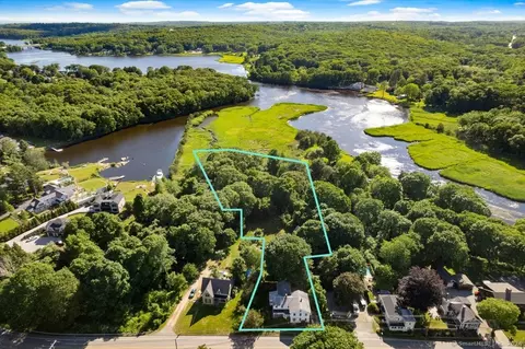 191 Whitehall Ave, Stonington, CT 06355