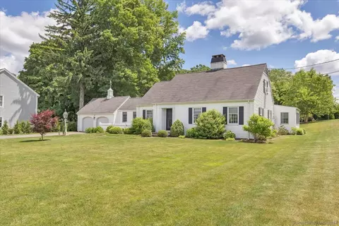 57 Club Dr, Berlin, CT 06037