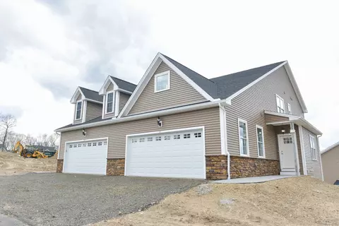 207 Boulder Ct #207, Bristol, CT 06010