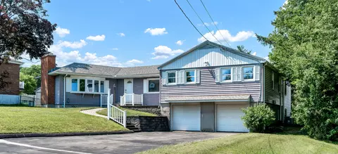 27 Peach Hill Rd, Wethersfield, CT 06109