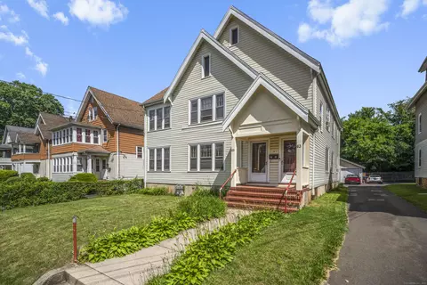 63 Buell St, New Britain, CT 06051