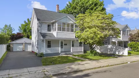 16 Nichols St, Ansonia, CT 06401