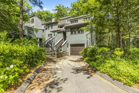 406 Trailsend Dr #406, Torrington, CT 06790