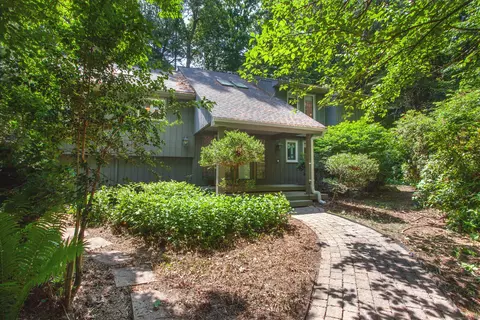 104 High Ridge Rd, Avon, CT 06001