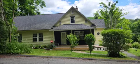 181 Keegan Rd, Plymouth, CT 06782