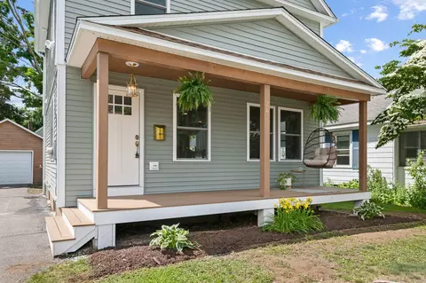 247 Summit St, Norwich, CT 06360