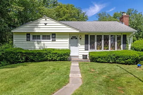 37 Sunset Ter, Vernon, CT 06066