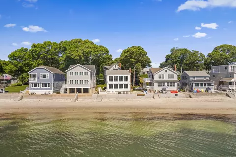 36 Shore Rd, East Lyme, CT 06357