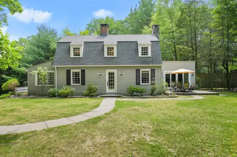 138 Mountain Rd, Winchester, CT 06098