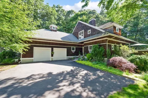 30 Merriman Rd, Windsor, CT 06095